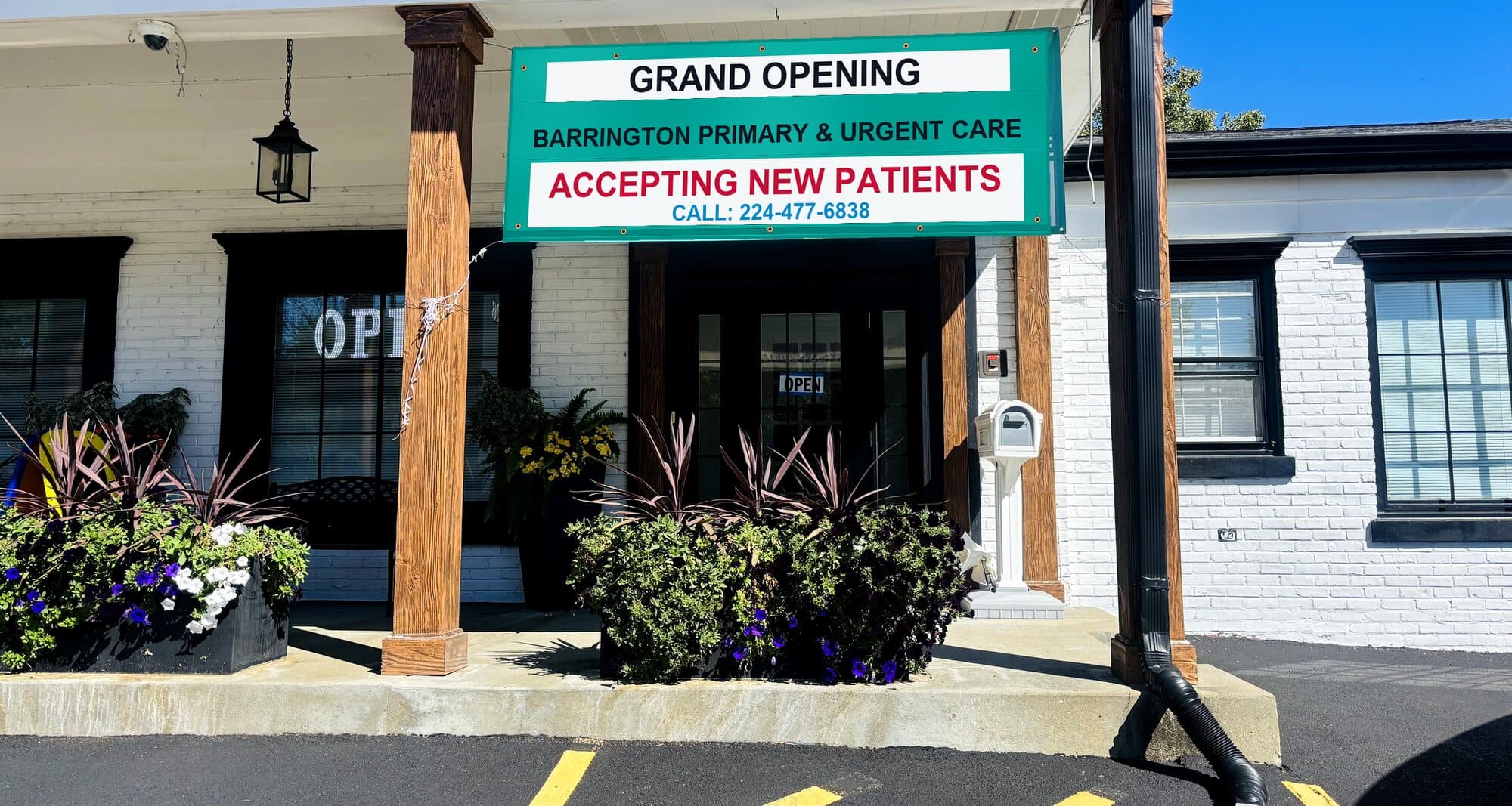 The entrance at 826 South Northwest Highway, Barrington, with the Barrington Primary and Urgent Care banner